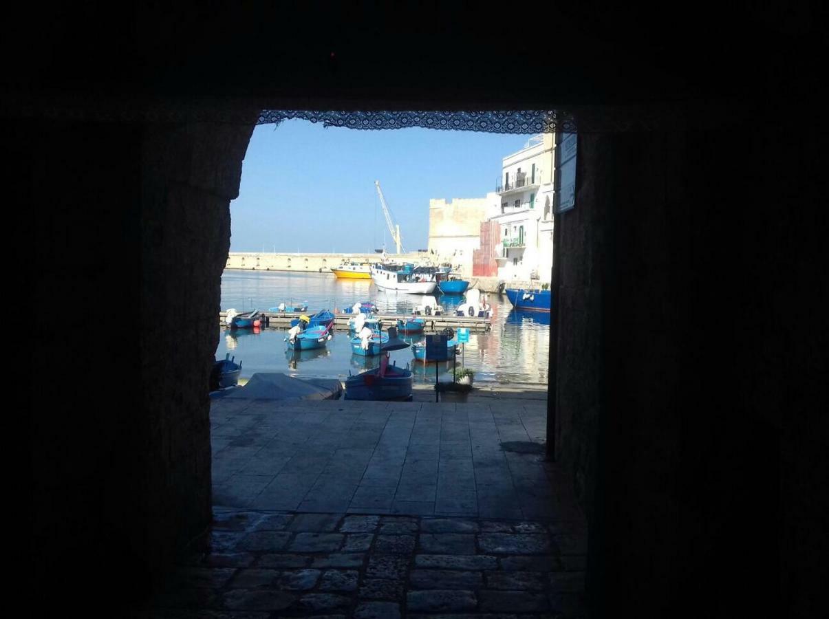 Casa Vacanze Antiche Mura E Poi Monopoli Exterior foto