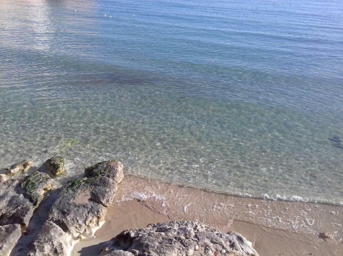 Casa Vacanze Antiche Mura E Poi Monopoli Exterior foto